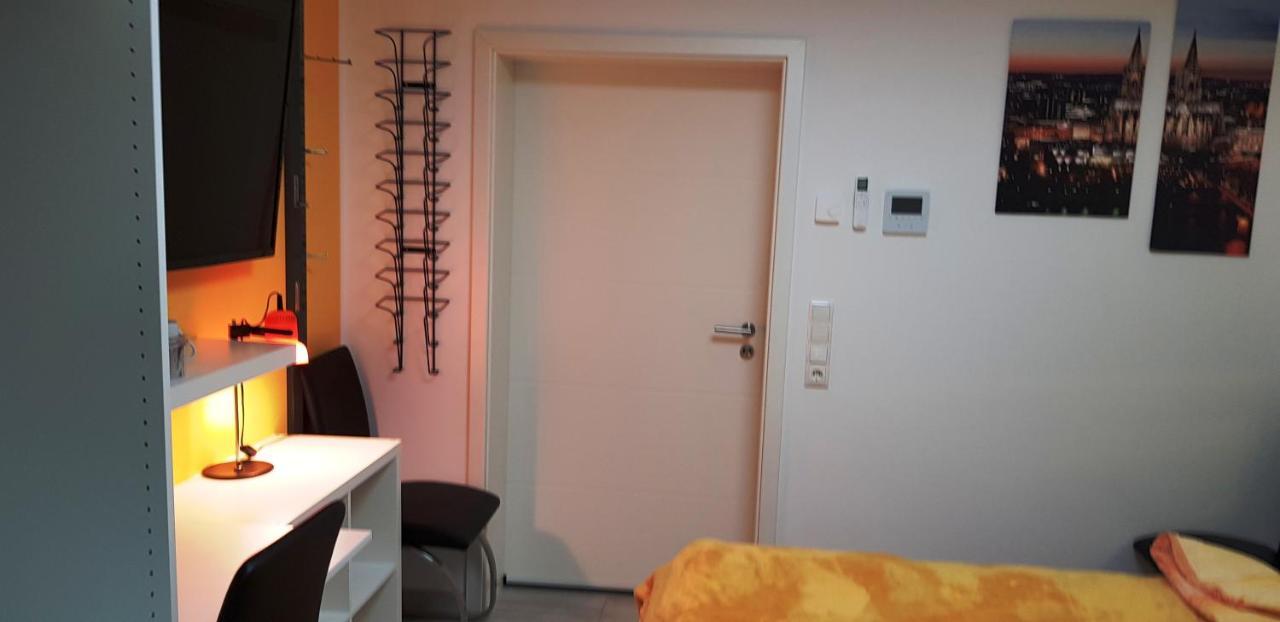 Klein Und Fein Apartment Erftstadt Exterior photo